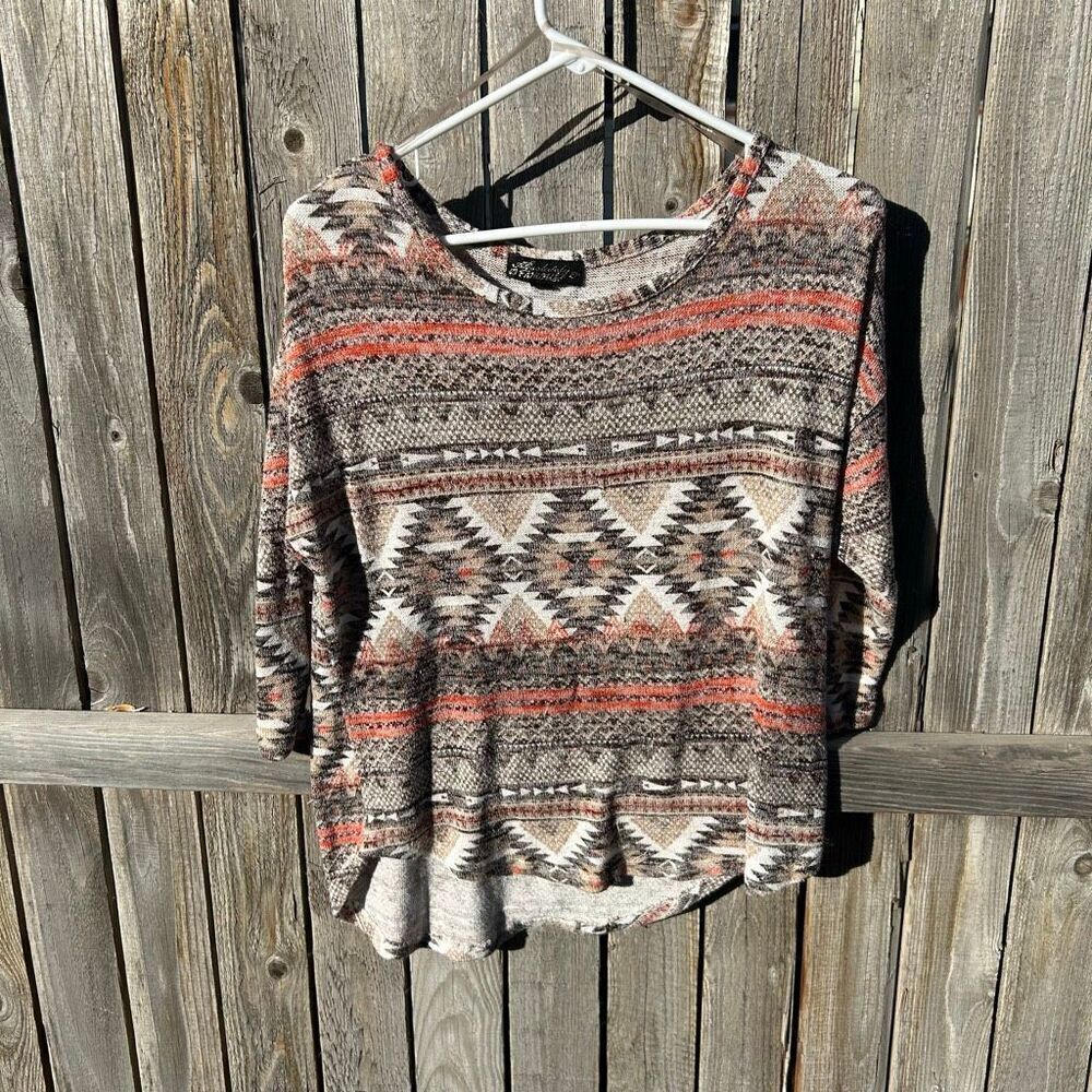 Vintage Absolutely Famous sweater type blouse size medium